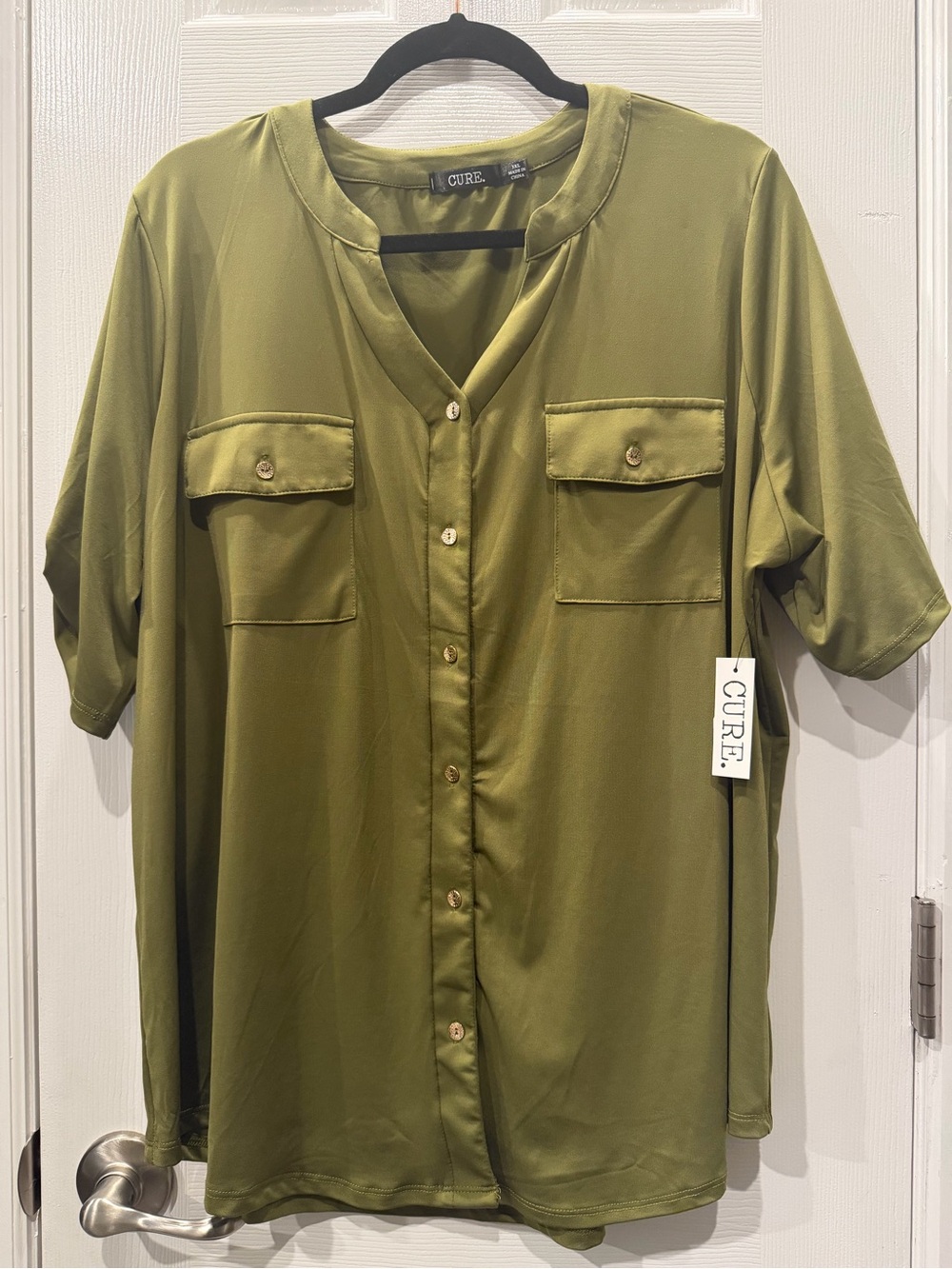 CURE Olive Short Sleeve Button-Front Shirt